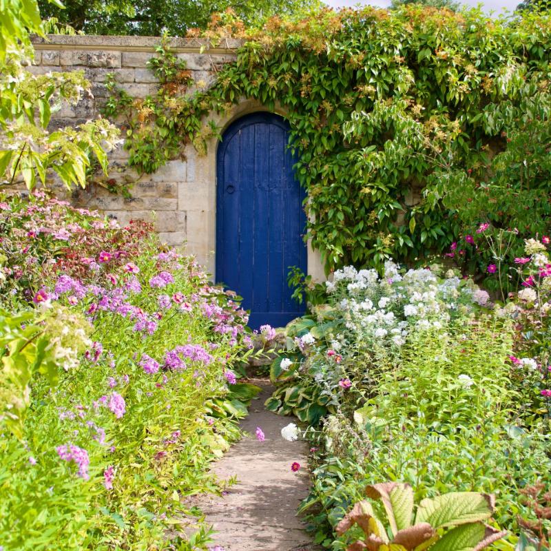 murrayderek-secret-garden-7457294_1920