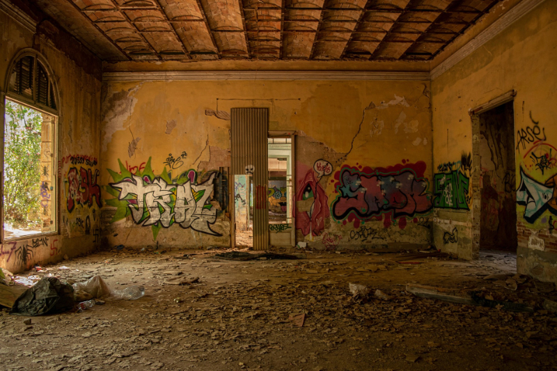 lunanoelle-abandoned-7221011_1920